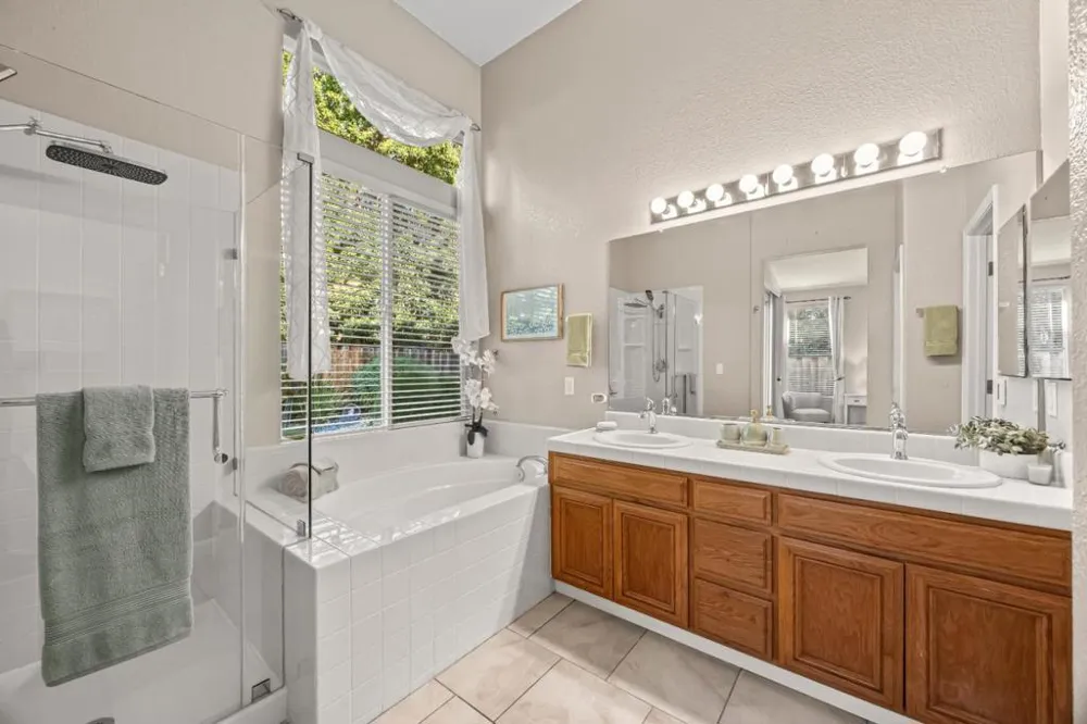 9520 Rancho Hills Drive Gilroy, CA 95020