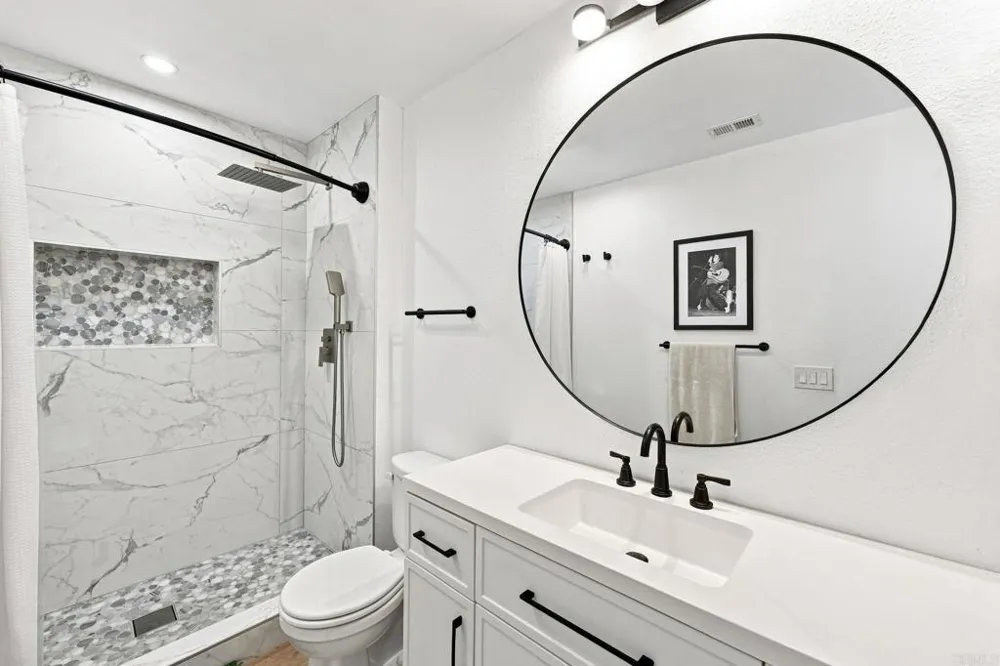320 Grapevine Rd #102 Vista, CA 92083