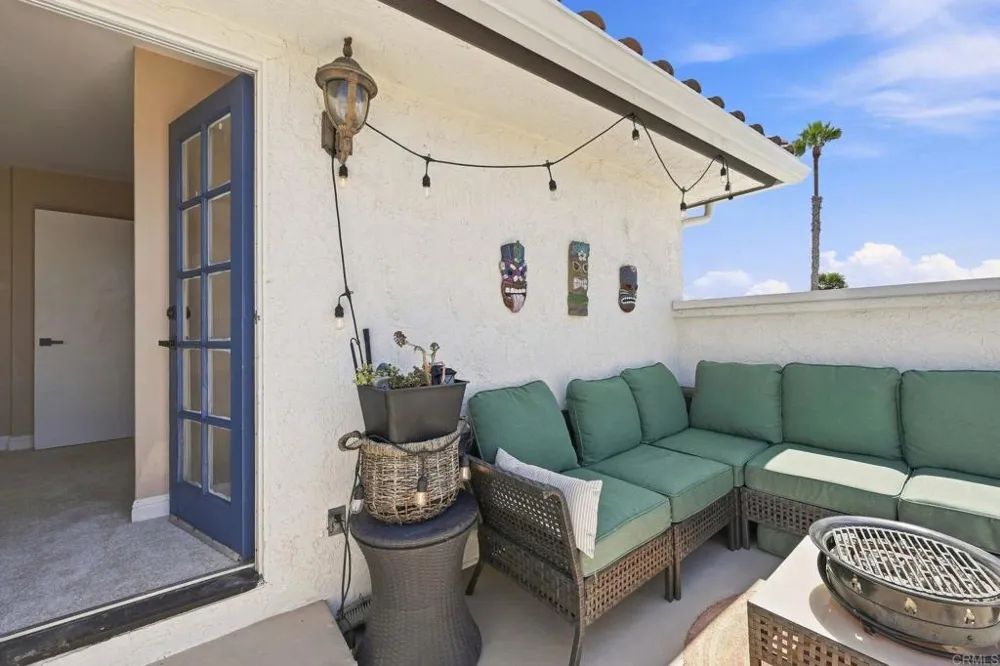 320 Grapevine Rd #102 Vista, CA 92083