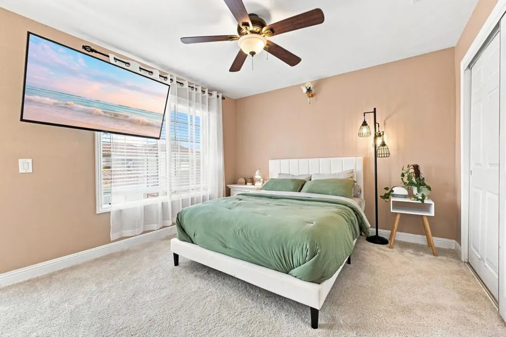 320 Grapevine Rd #102 Vista, CA 92083