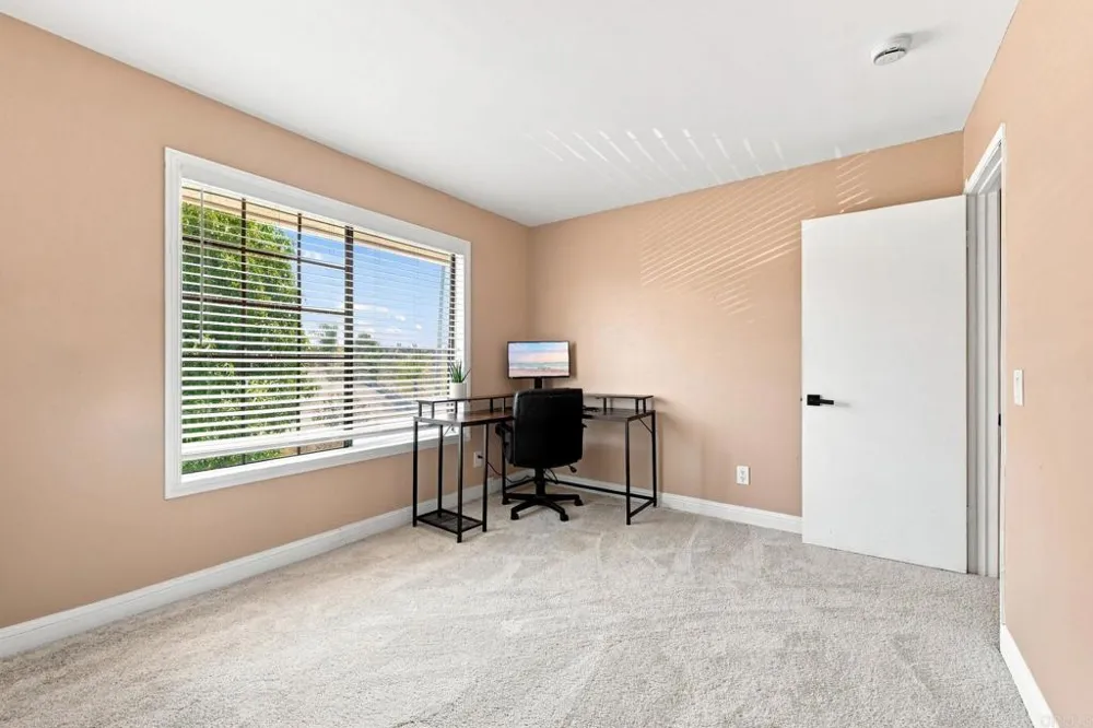320 Grapevine Rd #102 Vista, CA 92083