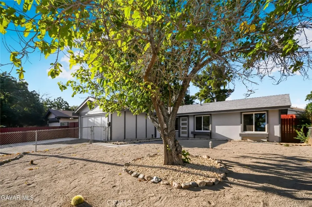 3716 W Avenue K10 Lancaster, CA 93536