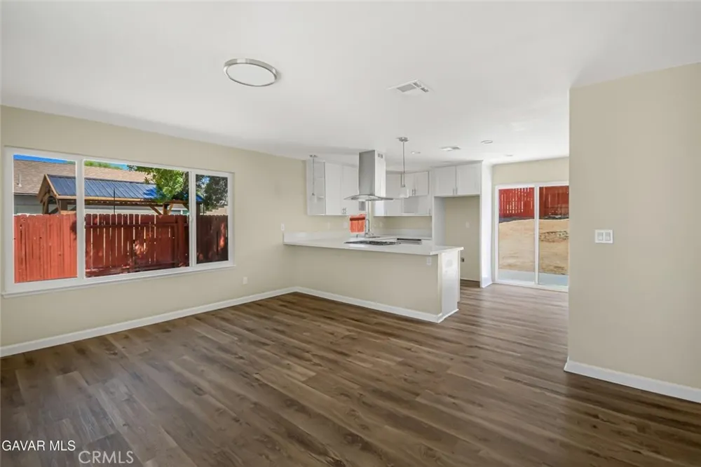 3716 W Avenue K10 Lancaster, CA 93536