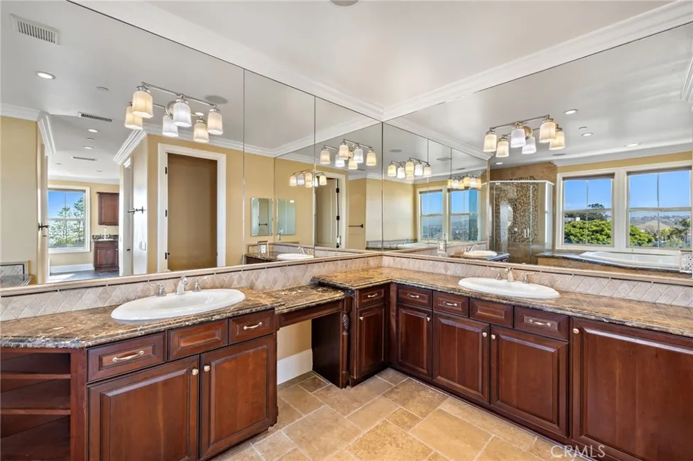 18 Via Cima San Clemente, CA 92672