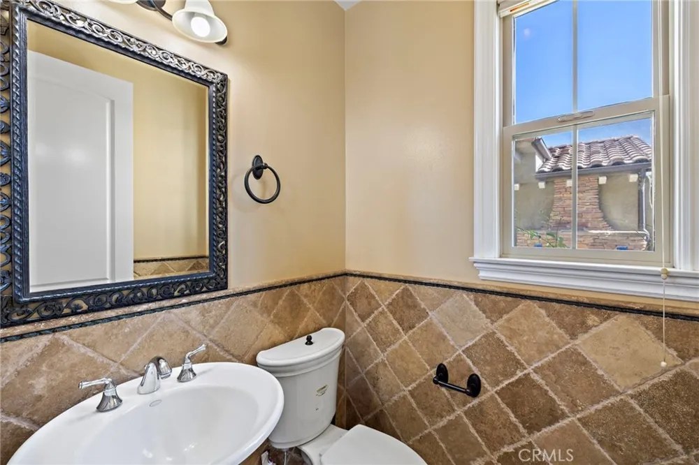 18 Via Cima San Clemente, CA 92672