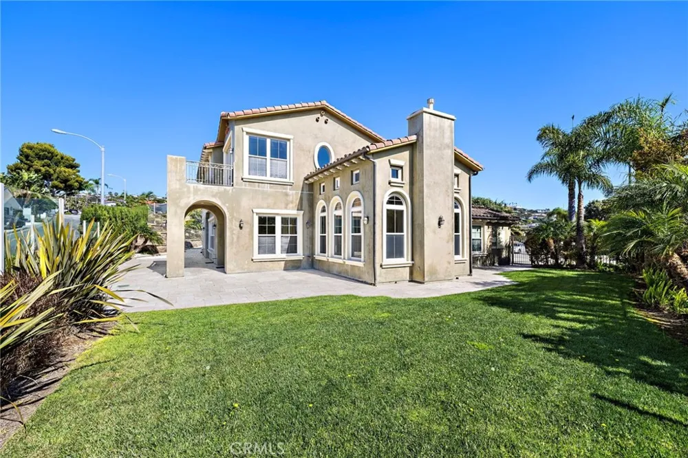 18 Via Cima San Clemente, CA 92672
