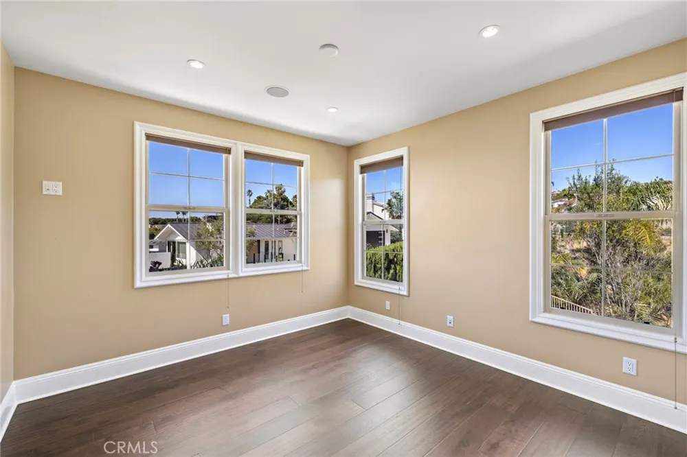 18 Via Cima San Clemente, CA 92672