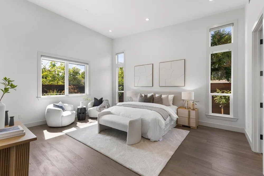 3080 South Court Palo Alto, CA 94306