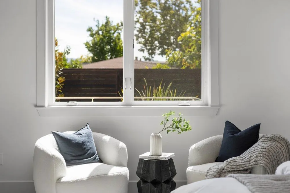 3080 South Court Palo Alto, CA 94306