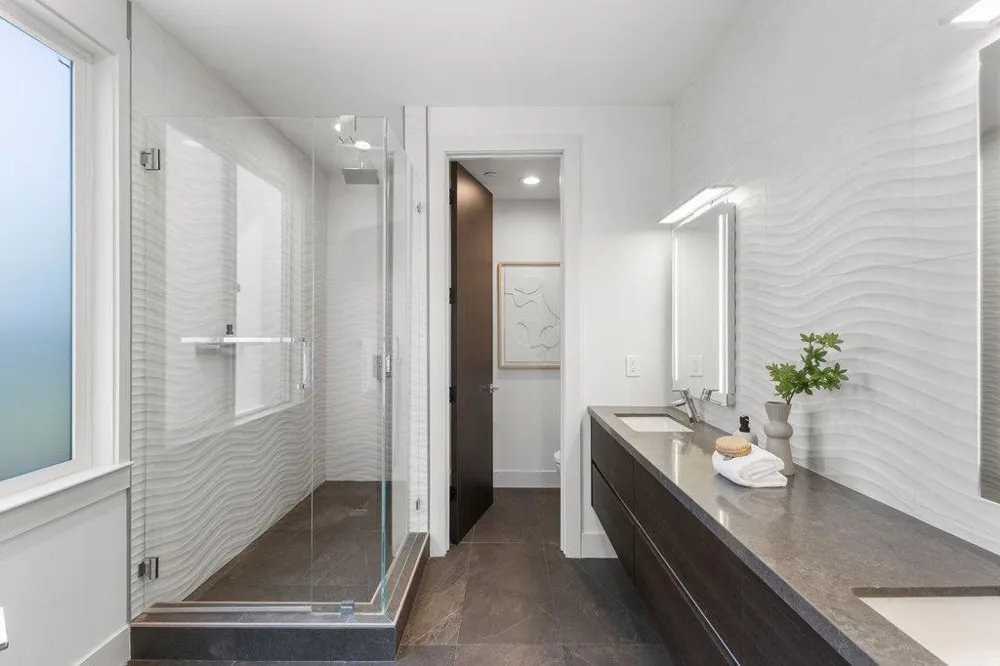 3080 South Court Palo Alto, CA 94306