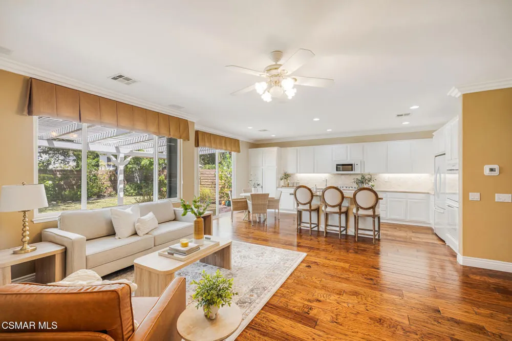 14435 Laurel Lane Moorpark, CA 93021