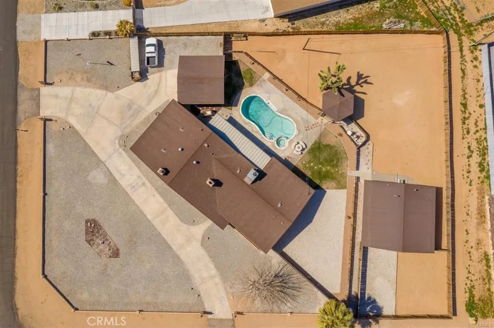 13460 Anoka Road Apple Valley, CA 92308