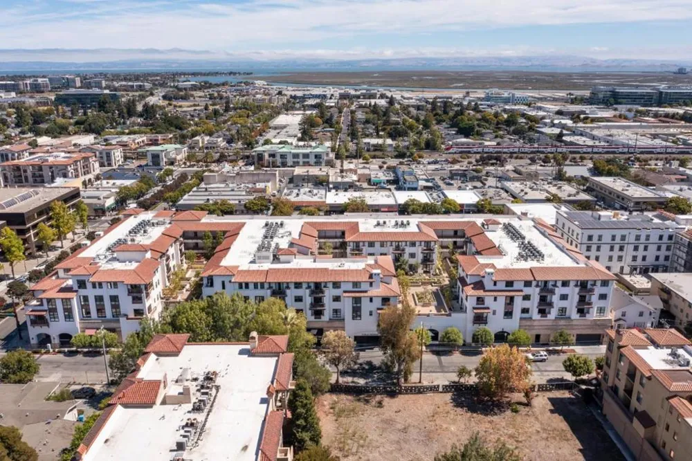 657 Walnut Street #326 San Carlos, CA 94070