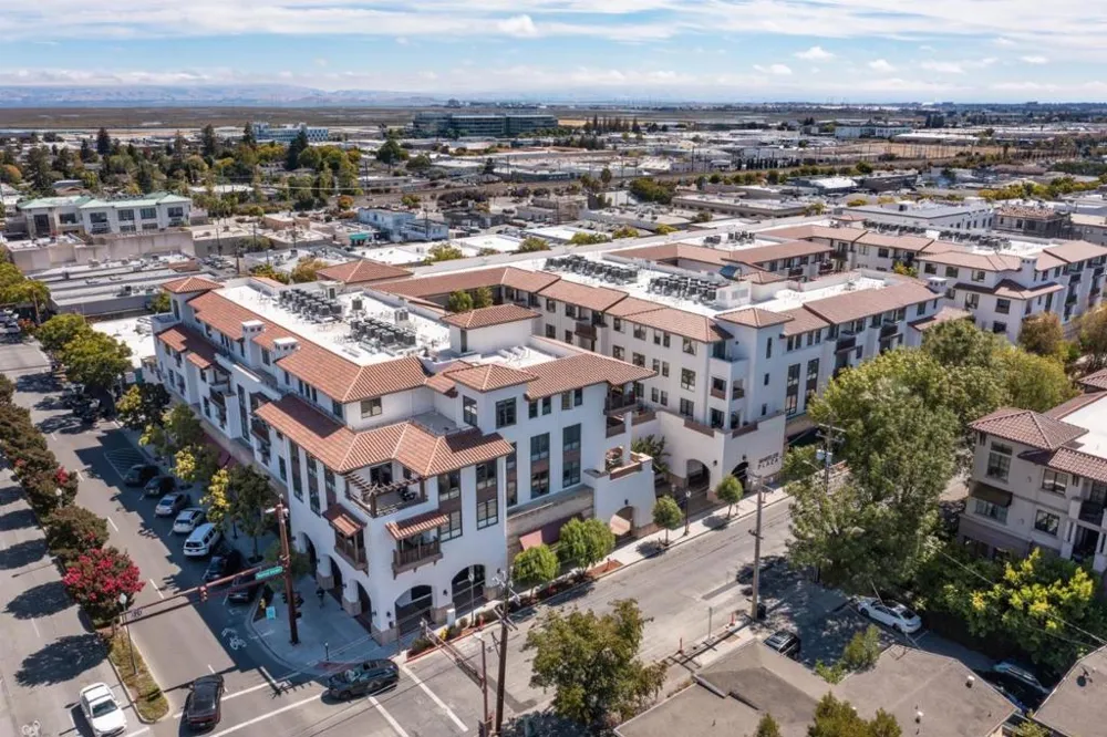 657 Walnut Street #326 San Carlos, CA 94070