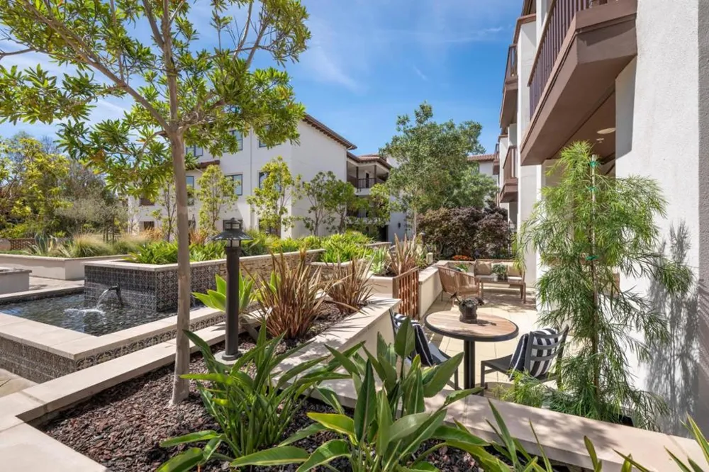 657 Walnut Street #326 San Carlos, CA 94070