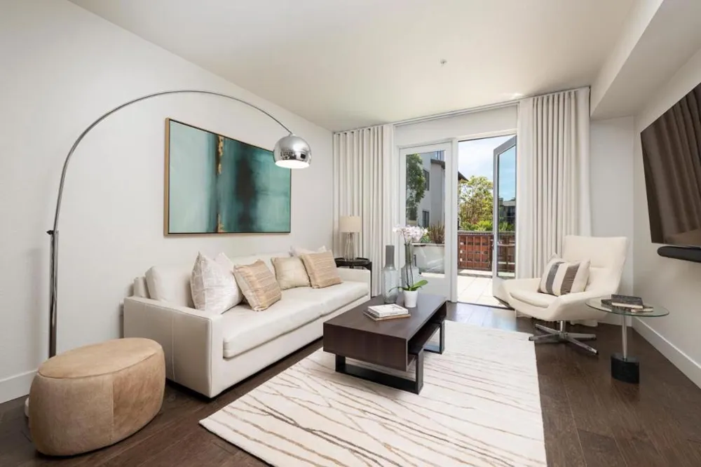657 Walnut Street #326 San Carlos, CA 94070