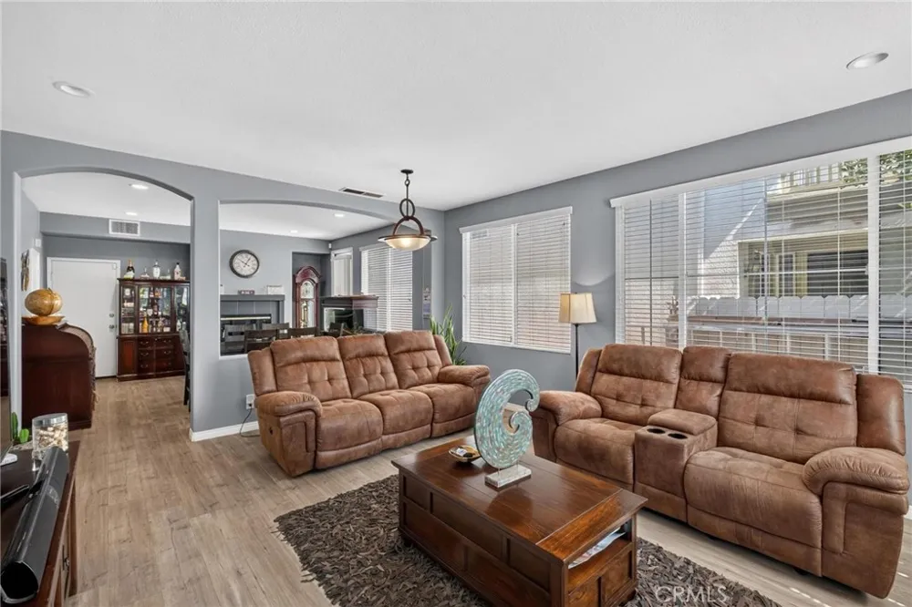 17634 Mulberry Carson, CA 90746