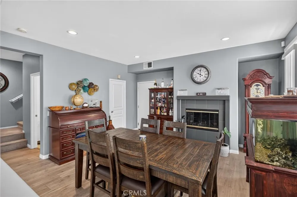 17634 Mulberry Carson, CA 90746