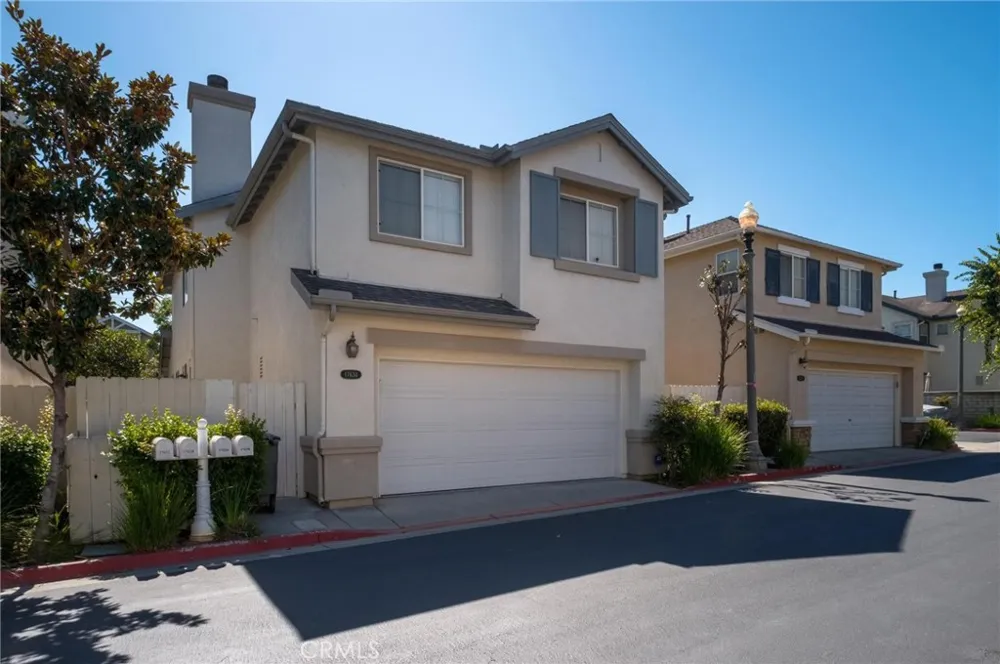 17634 Mulberry Carson, CA 90746