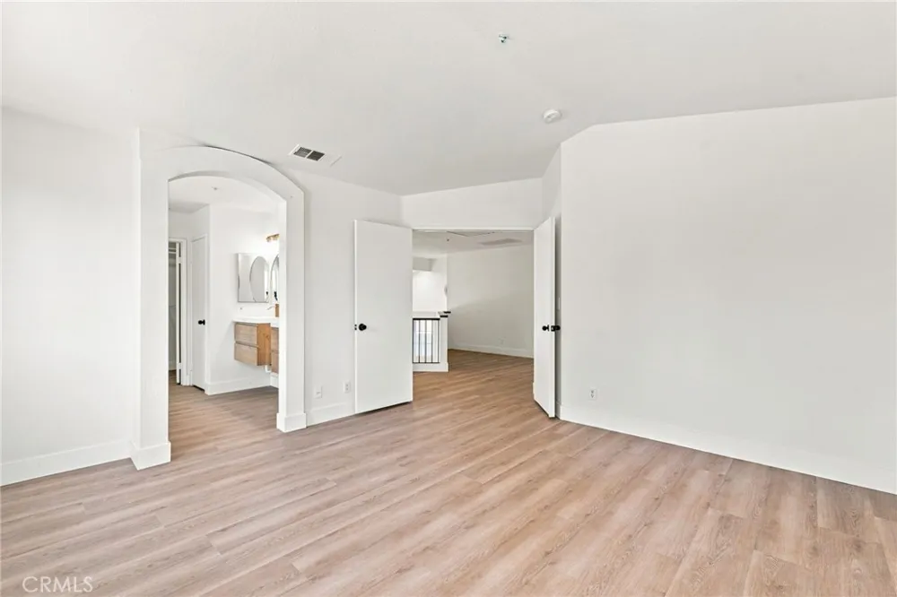 12006 Overland Court Fontana, CA 92337