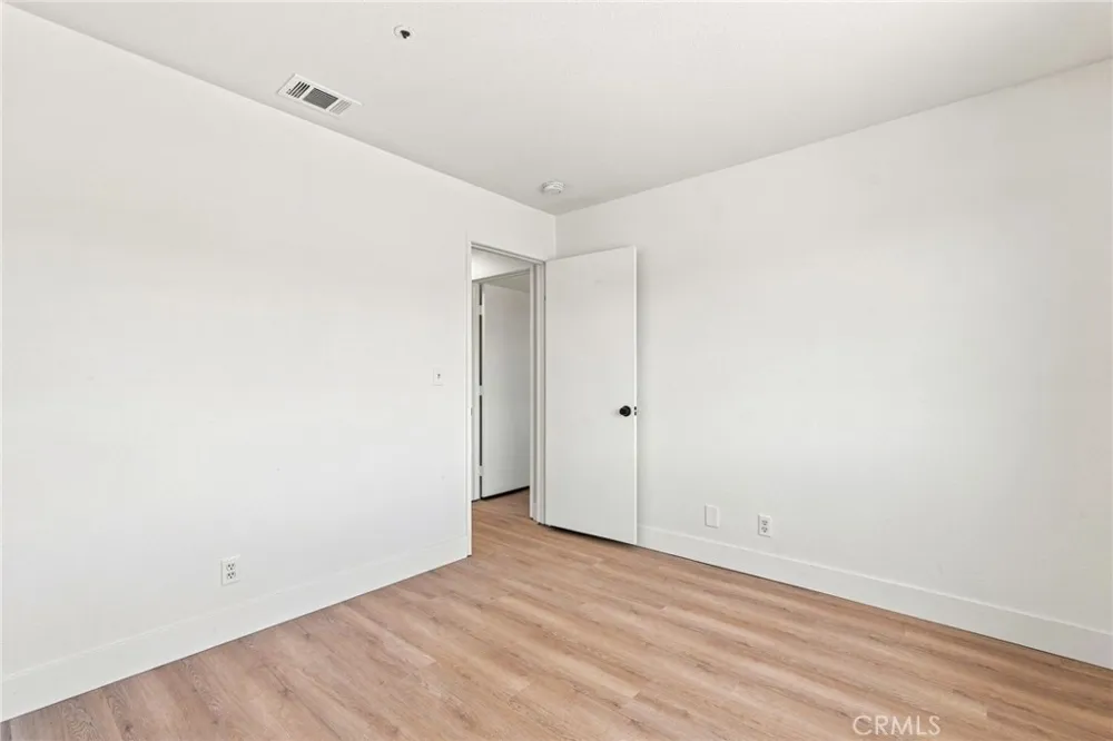 12006 Overland Court Fontana, CA 92337