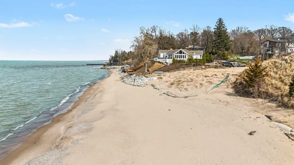 4202 Grand Beach Road Michiana, MI 49117