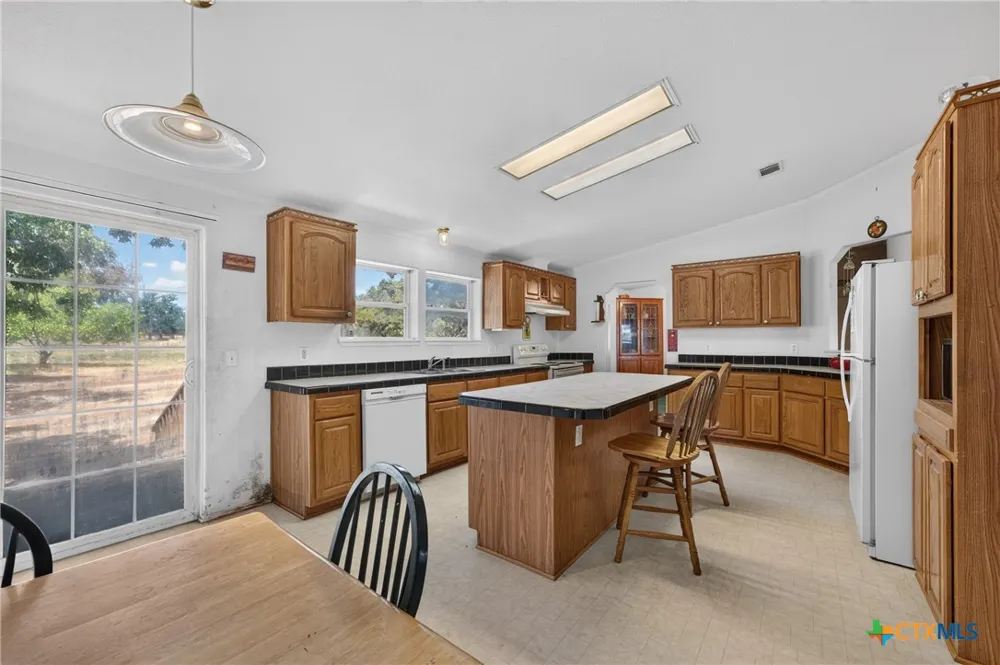 330 Fm 183 Spur Evant, TX 76525