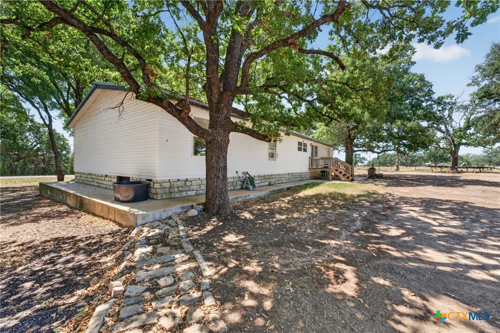 330 Fm 183 Spur Evant, TX 76525