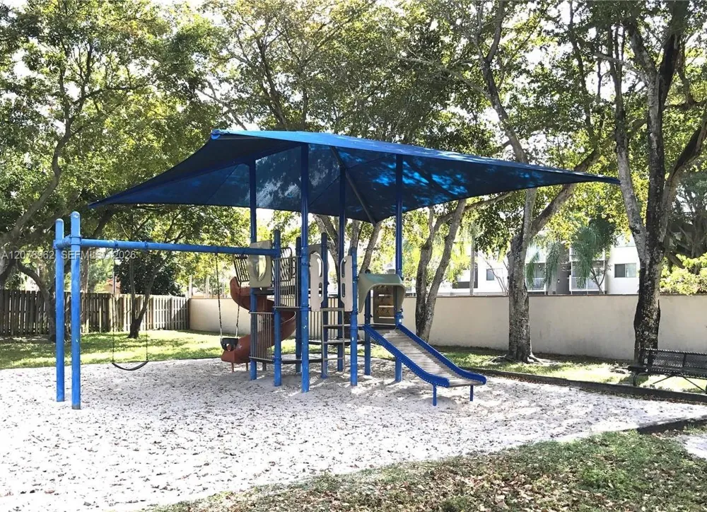 18290 Mediterranean Blvd #7-5 Hialeah, FL 33015