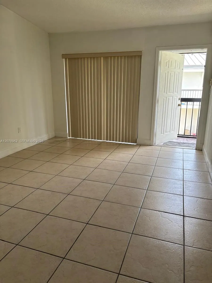18290 Mediterranean Blvd #7-5 Hialeah, FL 33015