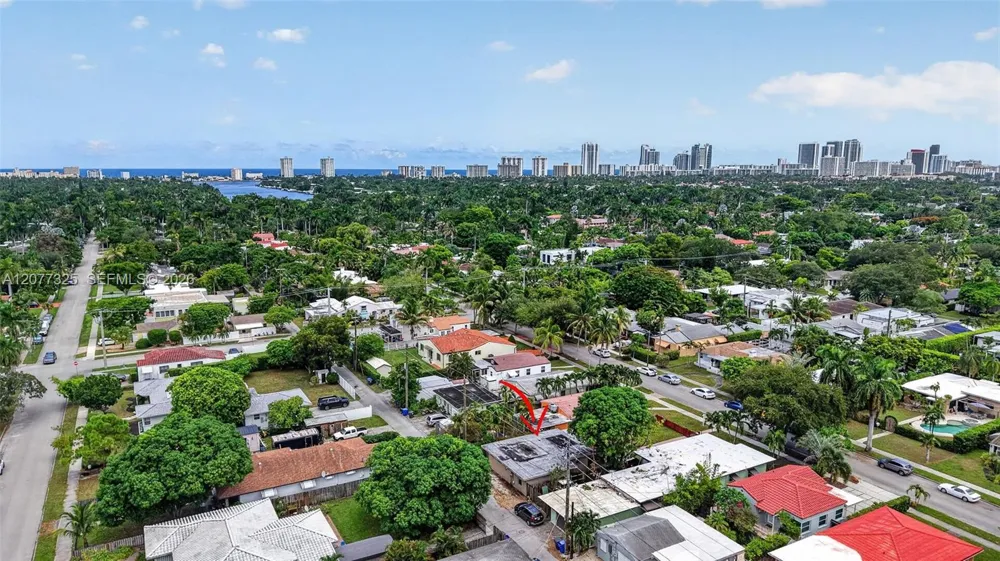 1527 Jackson St Hollywood, FL 33020