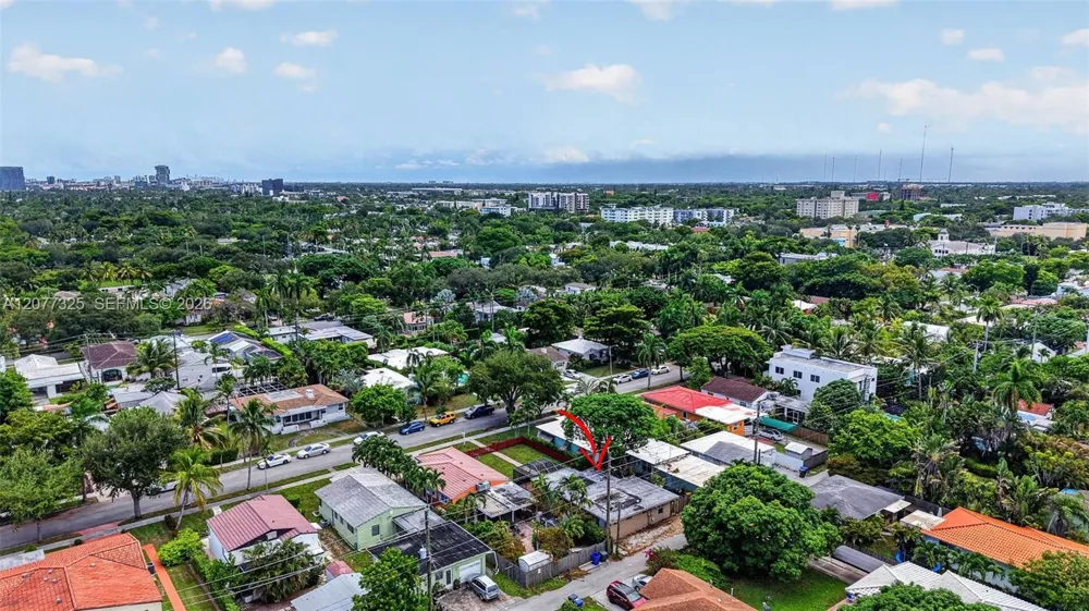 1527 Jackson St Hollywood, FL 33020