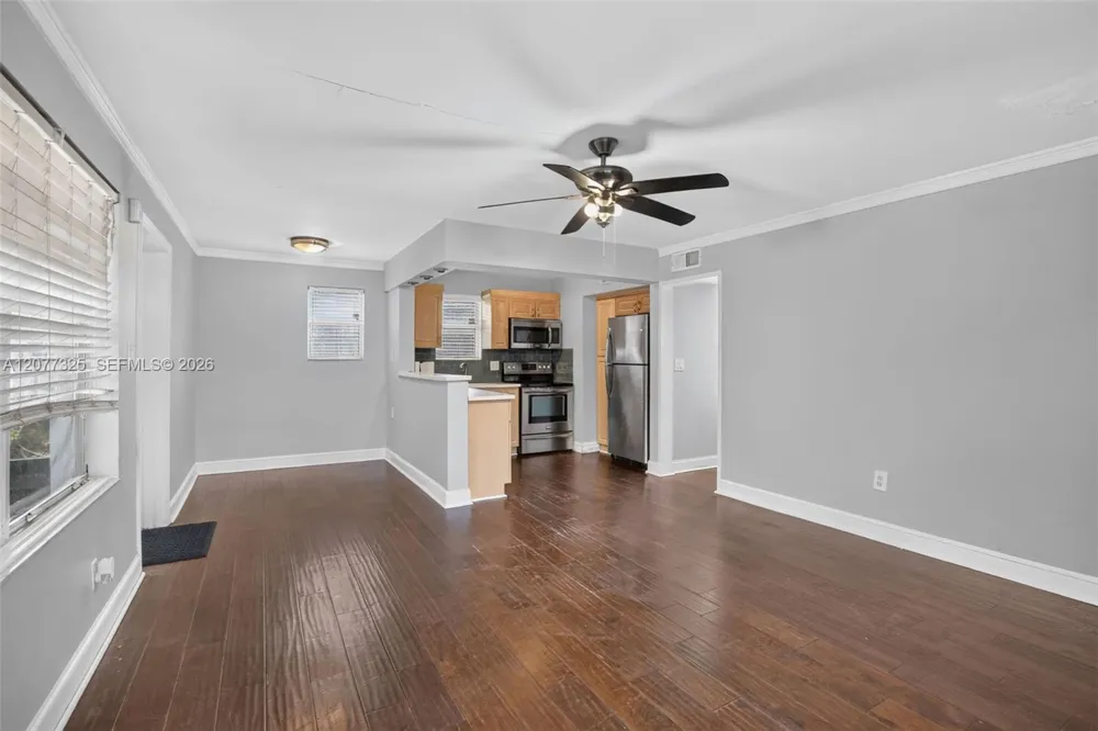 1527 Jackson St Hollywood, FL 33020