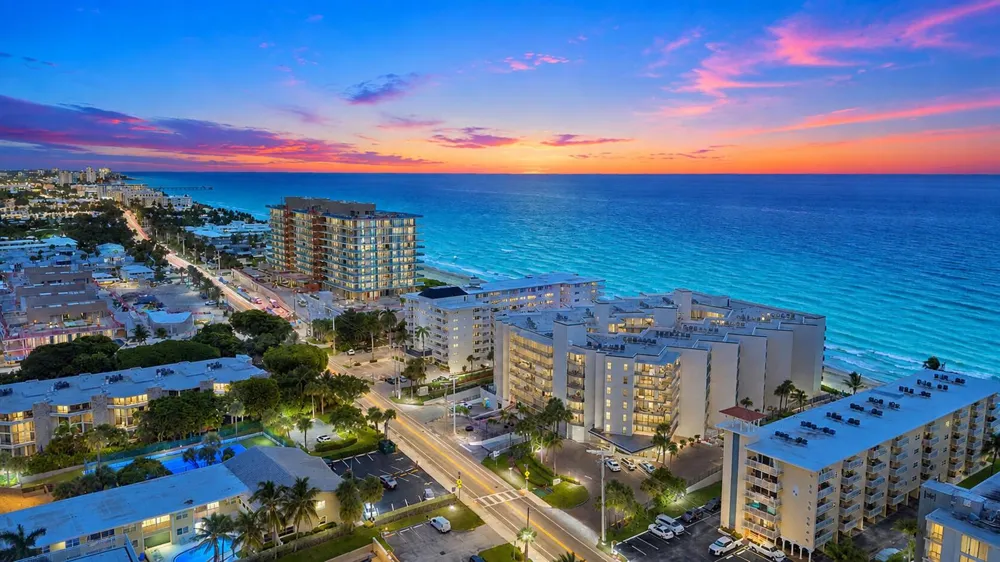 1167 HILLSBORO MILE #509 Hillsboro Beach, FL 33062