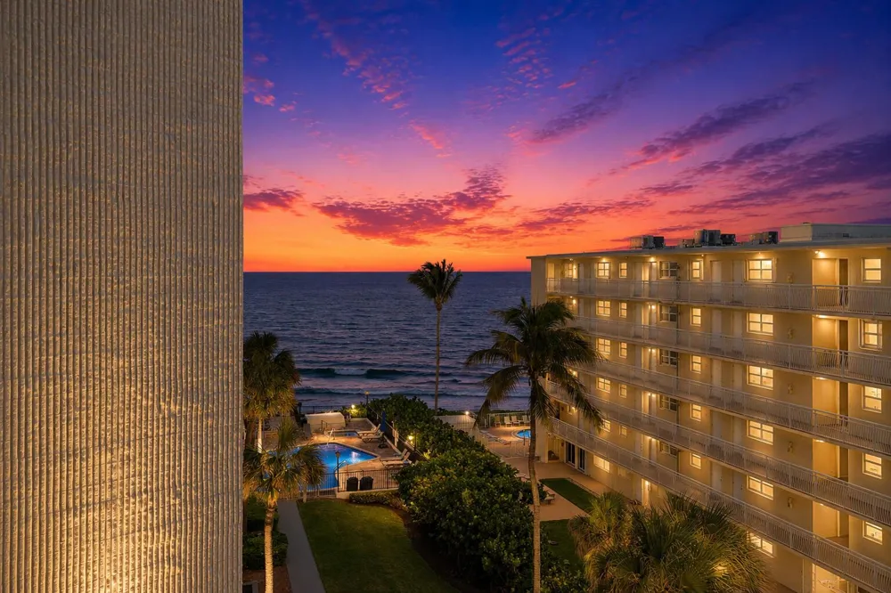 1167 HILLSBORO MILE #509 Hillsboro Beach, FL 33062