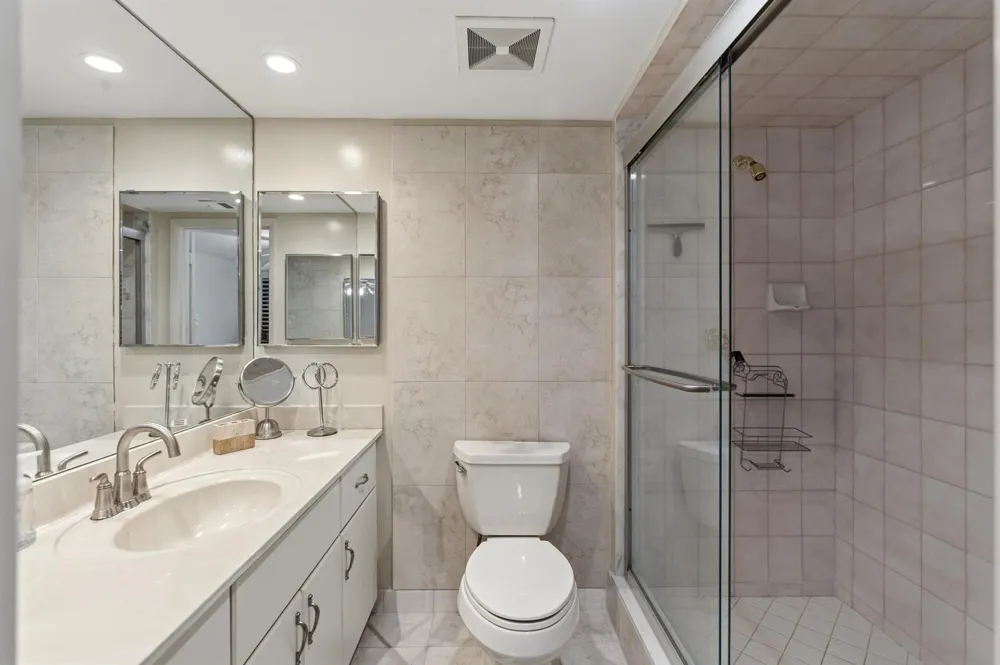 1167 HILLSBORO MILE #509 Hillsboro Beach, FL 33062