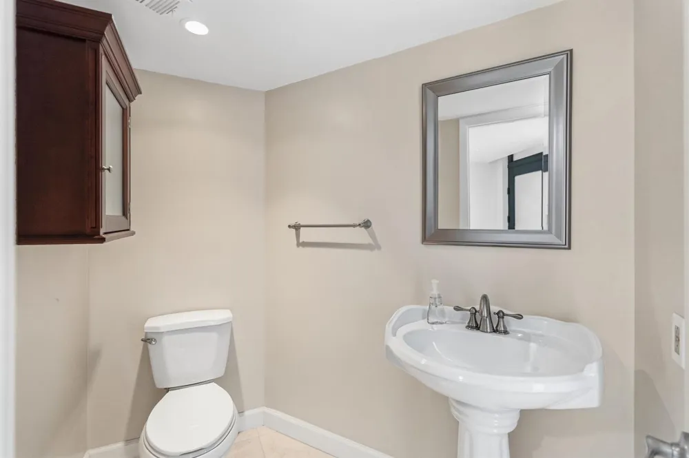 1167 HILLSBORO MILE #509 Hillsboro Beach, FL 33062
