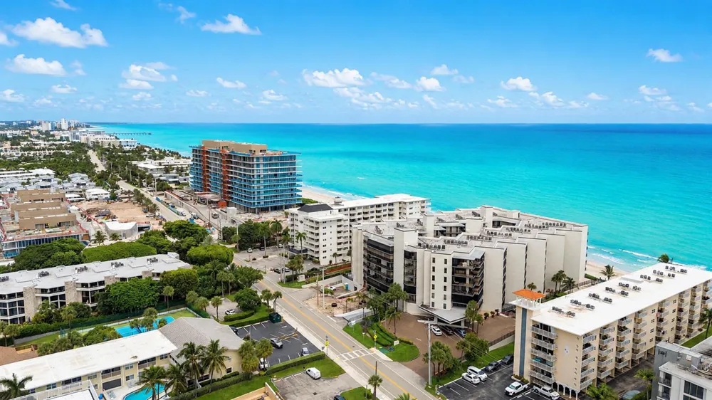1167 HILLSBORO MILE #509 Hillsboro Beach, FL 33062