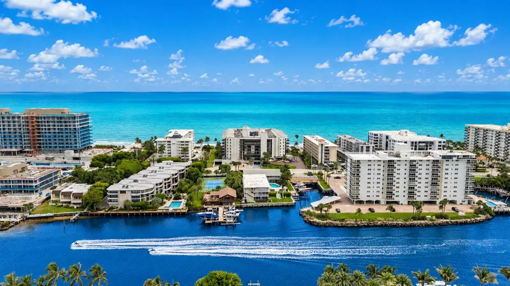 1167 HILLSBORO MILE #509 Hillsboro Beach, FL 33062