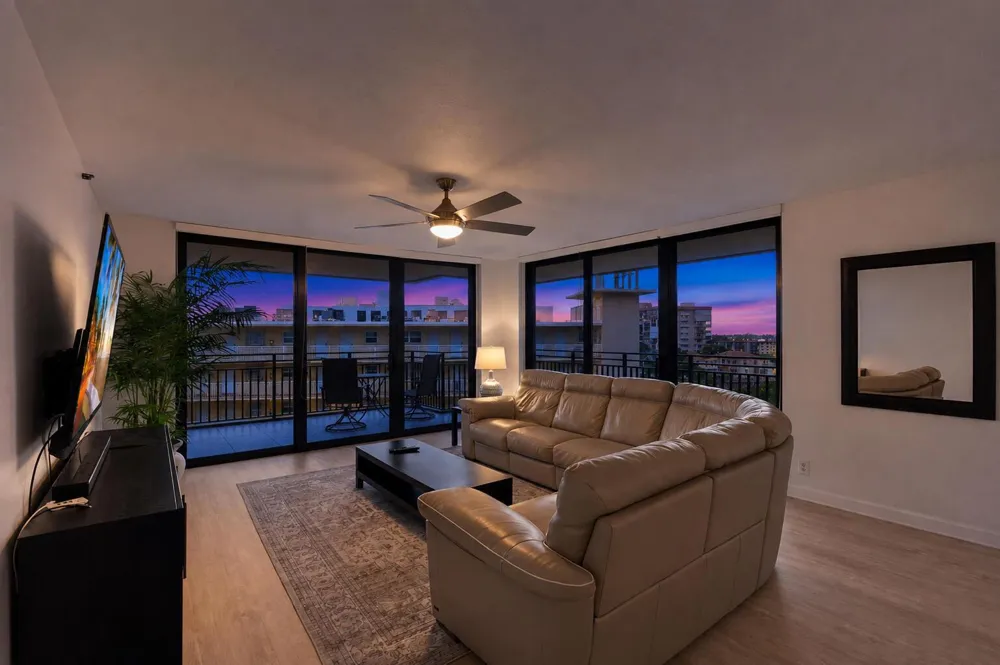 1167 HILLSBORO MILE #509 Hillsboro Beach, FL 33062