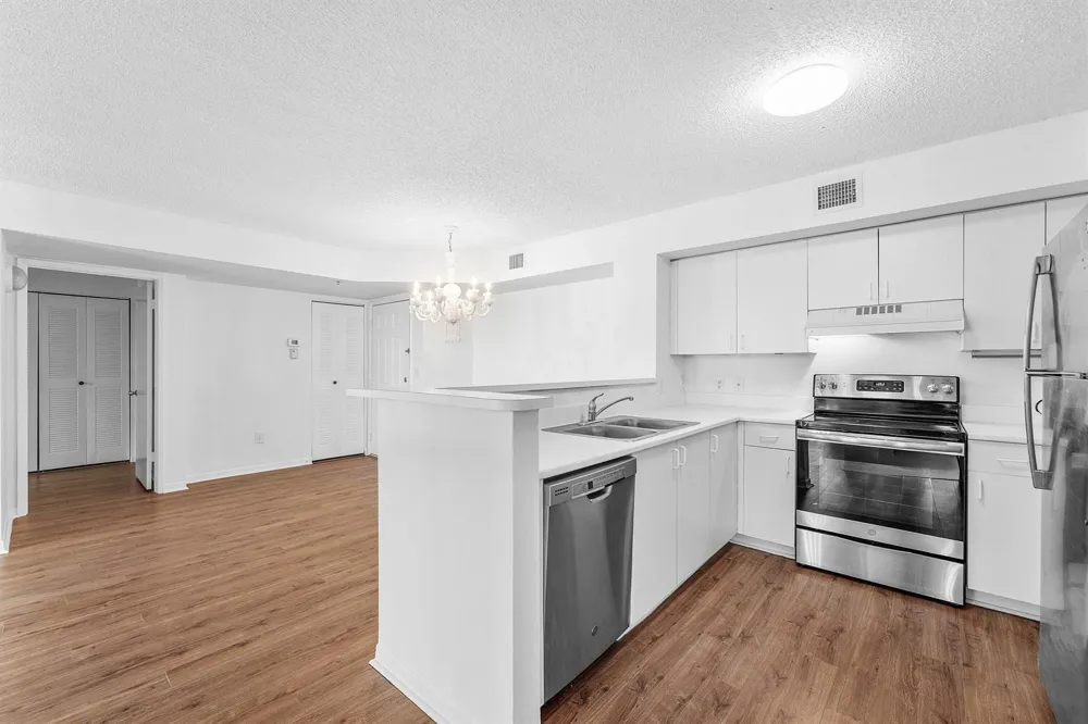 167 Yacht Club Way #205 Hypoluxo, FL 33462