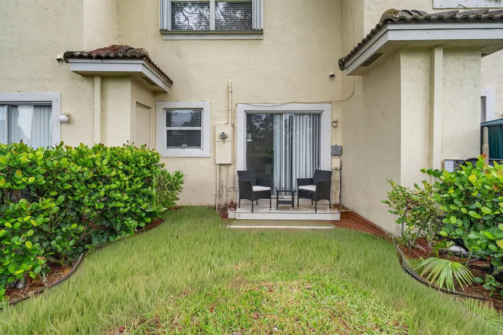 13468 Old Englishtown Road Wellington, FL 33414