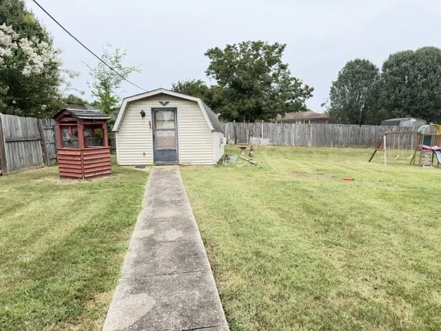 119 Mason Dr Fayetteville, TN 37334