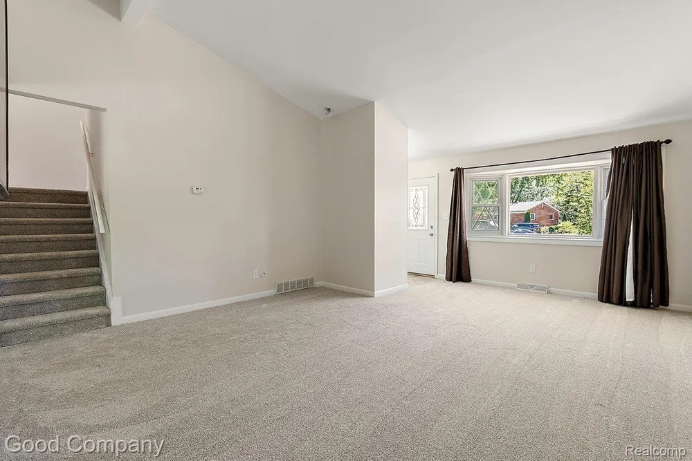 3026 Linwood Court Royal Oak City, MI 48073