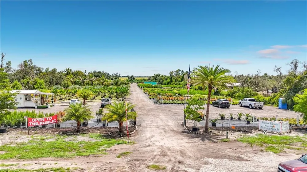 19910 E STATE ROAD 64 Bradenton Beach, FL 34212