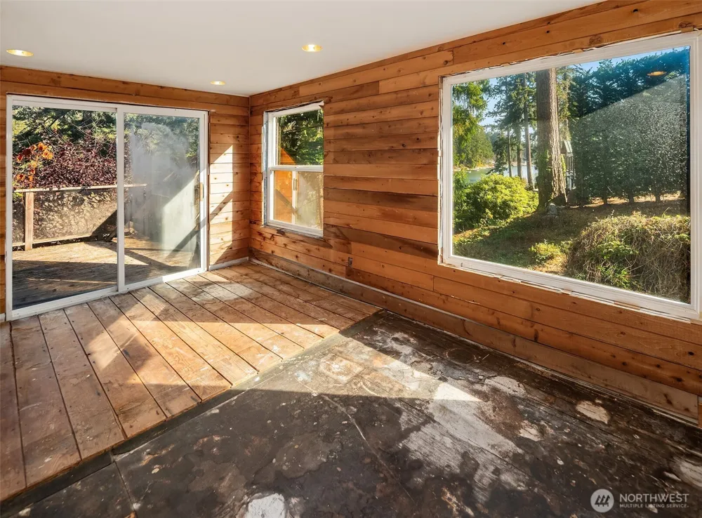 9023 Michael Lane NW Gig Harbor, WA 98332
