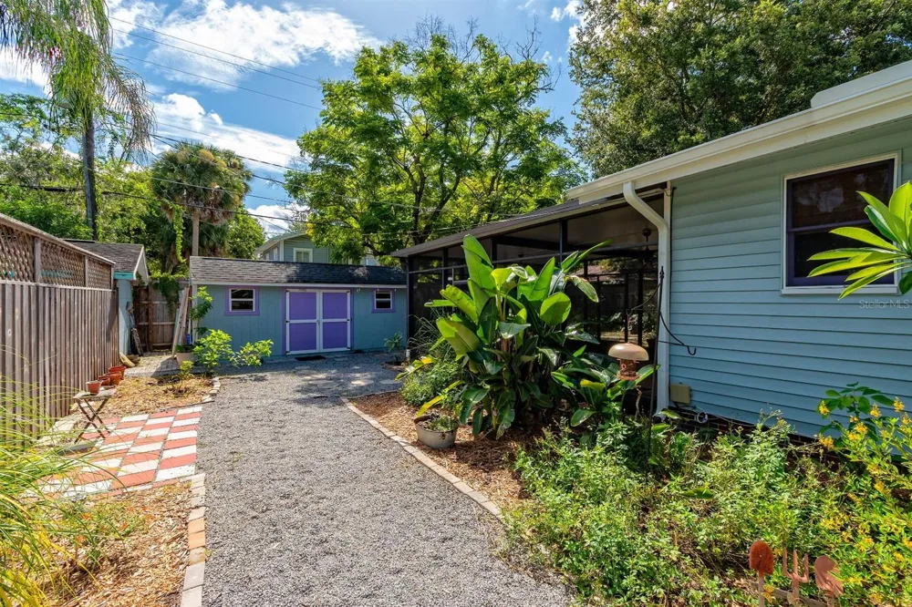 1919 S PALMETTO AVENUE Sanford, FL 32771