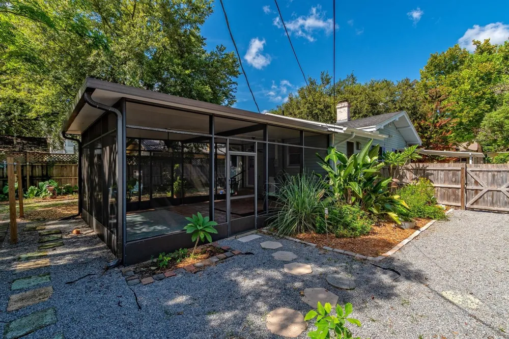 1919 S PALMETTO AVENUE Sanford, FL 32771