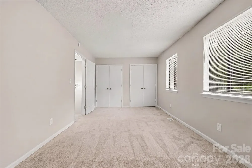 6144 Bent Tree Court Charlotte, NC 28212