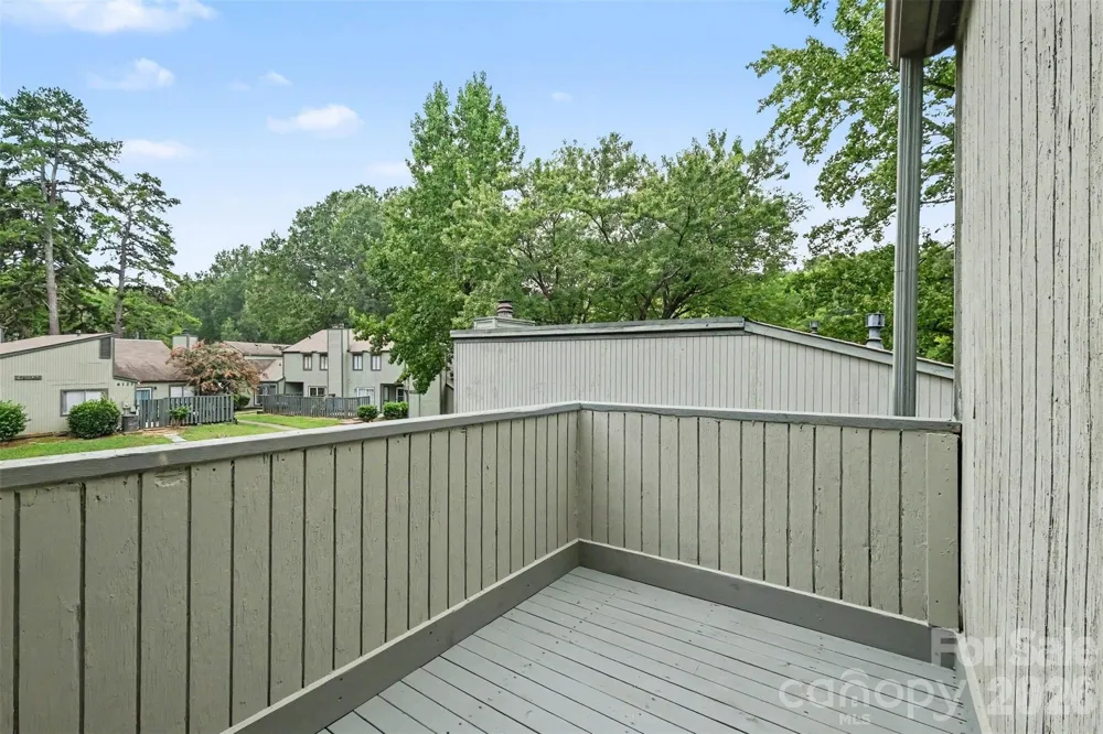 6144 Bent Tree Court Charlotte, NC 28212